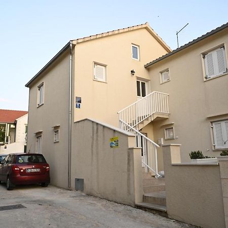 Apartments "Sea View" Miki & Ivana Bol Extérieur photo